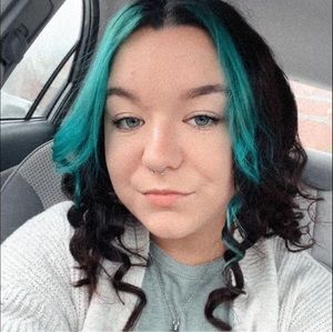 Meet your Posher, Tayler